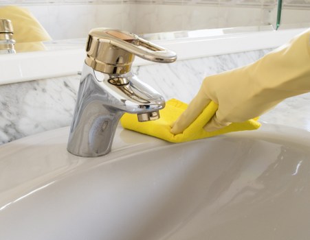 Senior review of a carpet cleaning complaint outcome